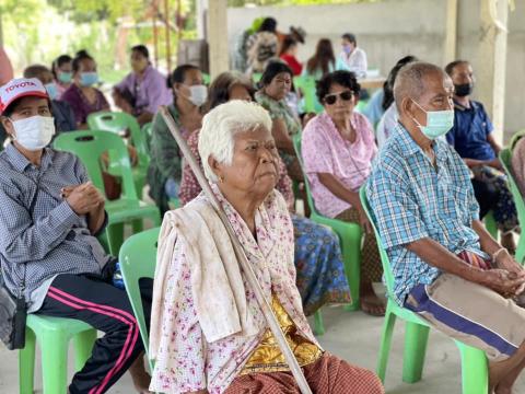 โครงการป้องกันและให้ความรู้โรคที่ป้องกันได้ด้วยวัคซีน ม.6