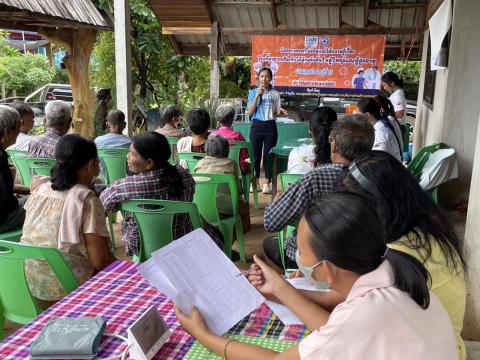 โครงการป้องกันและให้ความรู้โรคที่ป้องกันได้ด้วยวัคซีน ม.13