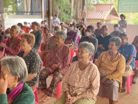 โครงการส่งเสริมและให้ความรู้การดูแลสุขภาพช่องปากและฟัน ม.8