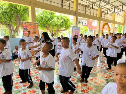 โครงการนักเรียนไทยพิชิตพุง พิชิดอ้วน