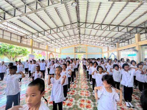 โครงการนักเรียนไทยพิชิตพุง พิชิดอ้วน