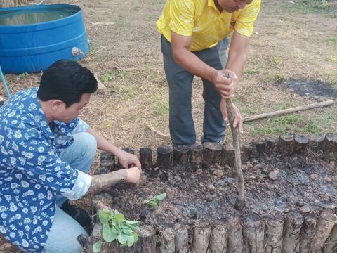 นายจงรักษ์ เกษมสุขอำไพ นายกองค์การบริหารส่นตำบลสะเดา