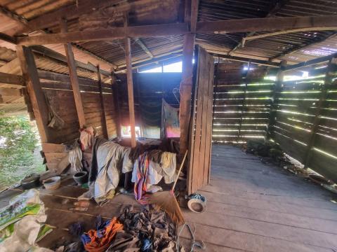 การลงพื้นที่สำรวจเพื่อให้การช่วยเหลือปรับปรุงที่พักอาศัย