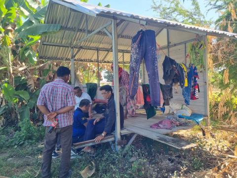 การลงพื้นที่สำรวจเพื่อให้การช่วยเหลือปรับปรุงที่พักอาศัย