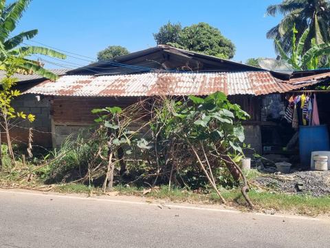 การลงพื้นที่สำรวจเพื่อให้การช่วยเหลือปรับปรุงที่พักอาศัย
