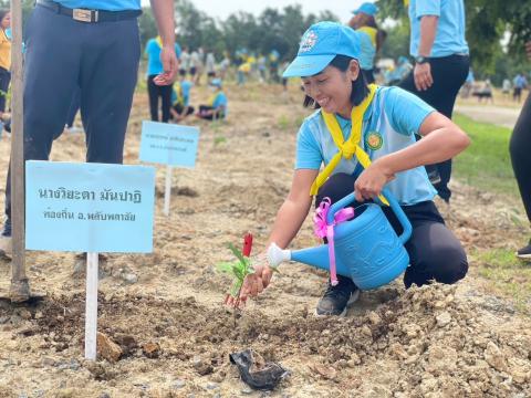 กิจกรรมปลูกต้นไม้ตามโครงการท้องถิ่นปลูกป่าเฉลิมพระเกียรติ ฯ