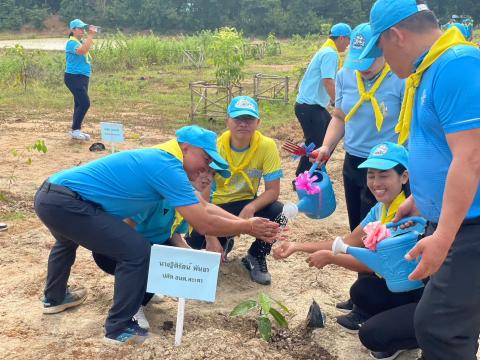 กิจกรรมปลูกต้นไม้ตามโครงการท้องถิ่นปลูกป่าเฉลิมพระเกียรติ ฯ