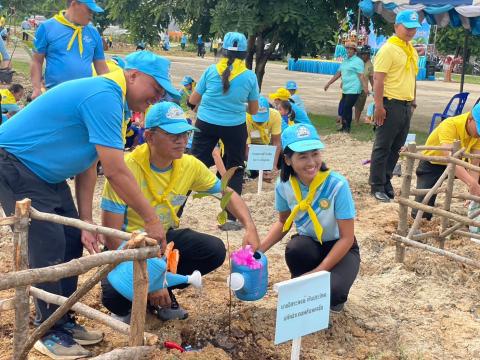 กิจกรรมปลูกต้นไม้ตามโครงการท้องถิ่นปลูกป่าเฉลิมพระเกียรติ ฯ