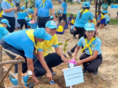 กิจกรรมปลูกต้นไม้ตามโครงการท้องถิ่นปลูกป่าเฉลิมพระเกียรติ ฯ