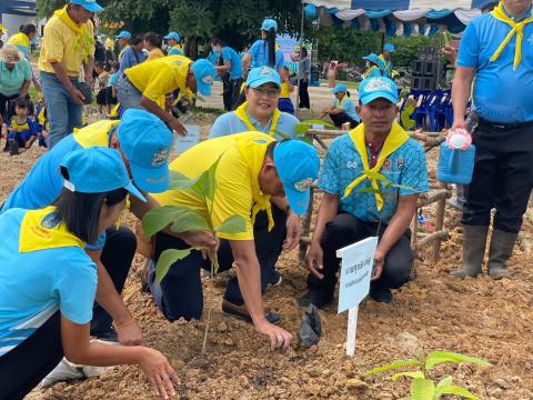 กิจกรรมปลูกต้นไม้ตามโครงการท้องถิ่นปลูกป่าเฉลิมพระเกียรติ ฯ